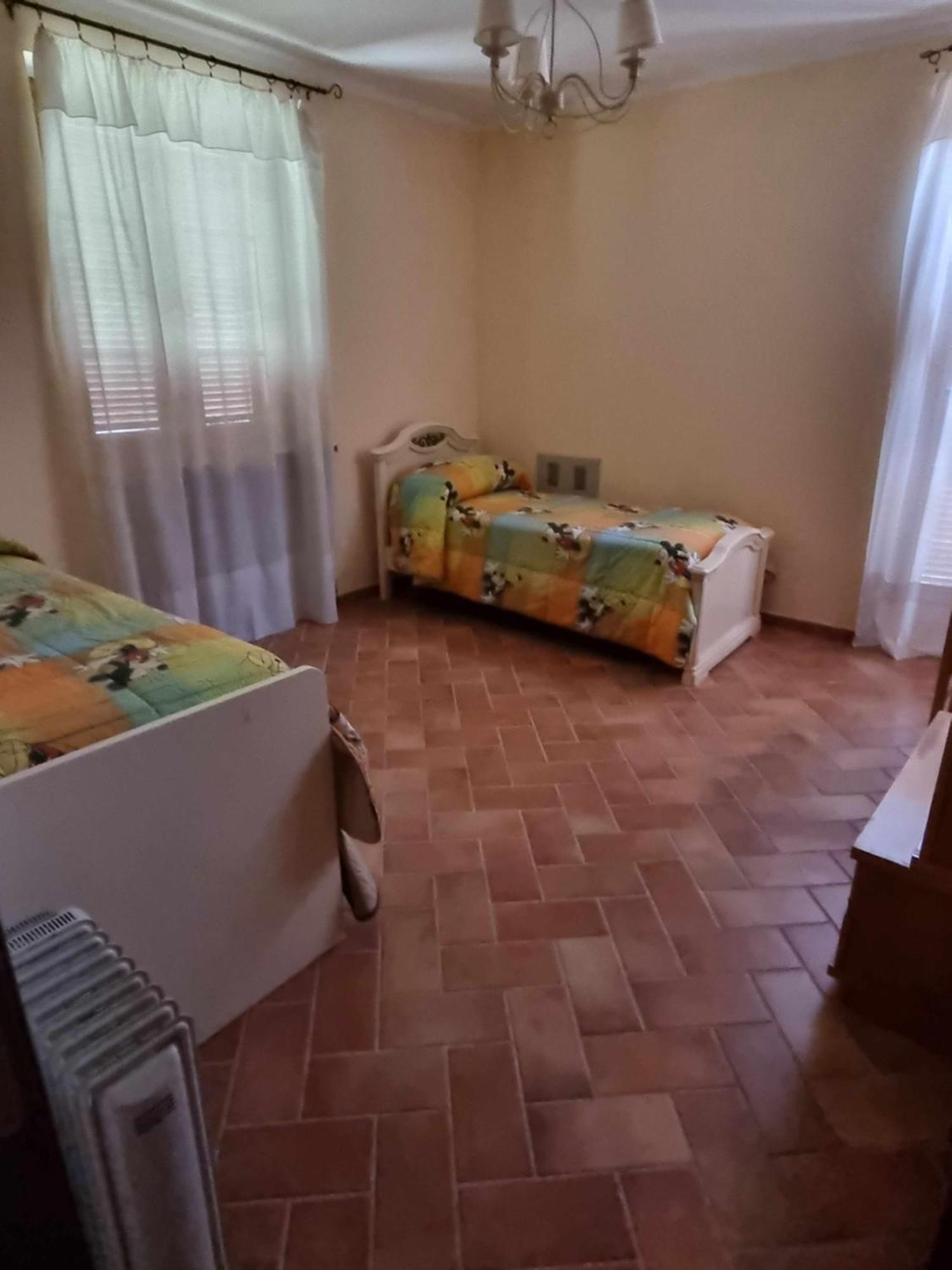 Ospitaci Appartamenti Di Campagna Le Rancole Valtopina Екстериор снимка